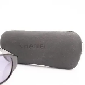 Vintage Chanel 0006 (Gloss Black) CHANEL | Accessories | Vintage Chanel 006 Gloss Black | Poshmark main image 3